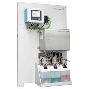 Автоматическая система очистки и калибровки  Liquiline Control CDC90