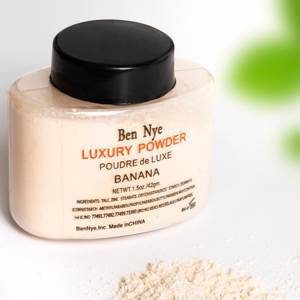 Ben Nye Рассыпчатая пудра банановая для лица Luxuary Powder, 02