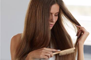 Как ухаживать за волосами, чтобы избежать седины