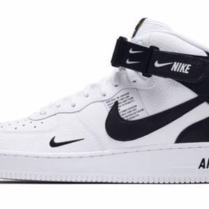 Nike Air Force Air Force 1 ’07 LV8 sport (Белые высокие)