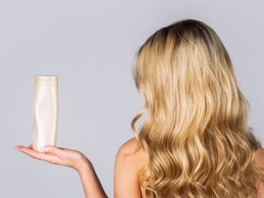 6 вредных компонентов в составе шампуня, которые ведут к выпадению волос
