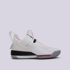 Мужские  кроссовки Jordan 33 SE (СD9560-106)