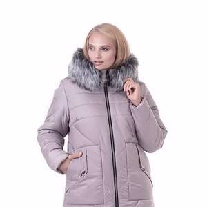 Короткая женская теплая куртка с искусственным мехом
