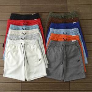 NIKE TECH FLEECE SHORT