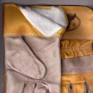 Перчатки спилковые комбинированные

			утепленные ЗИМА

			Материал: 100% натуральный спилок