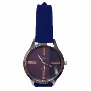 Женские часы Geneva с силиконовым ремешком ультра синего цвета.